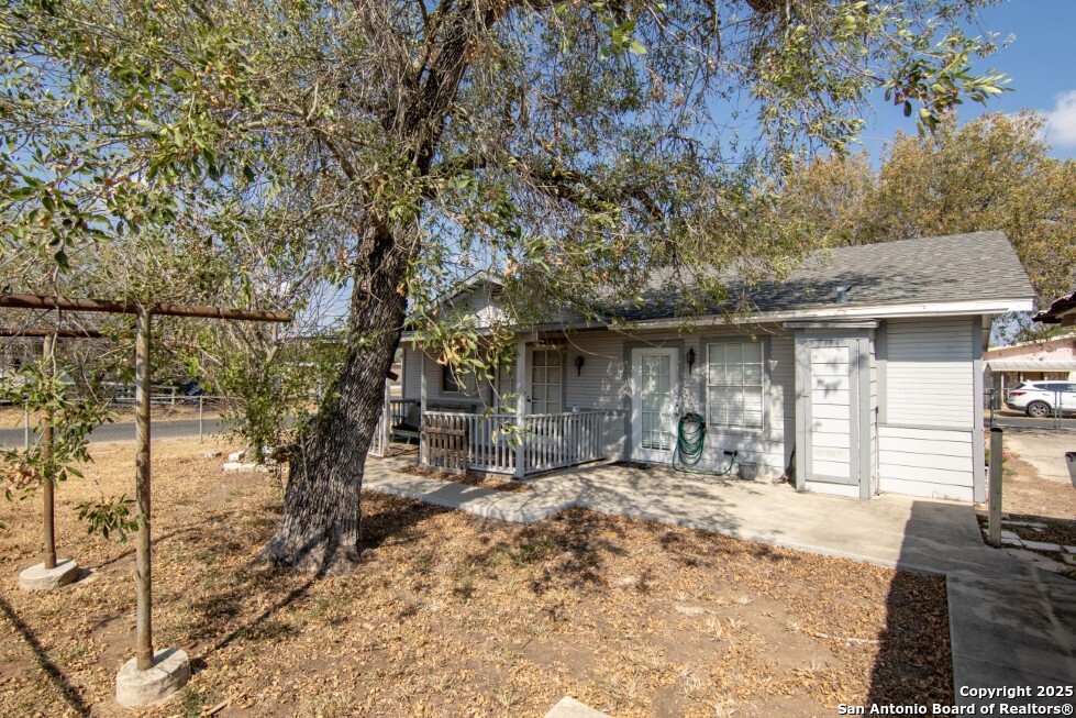 116 Matlock Poth, TX 78147 - Photo 6 of 26