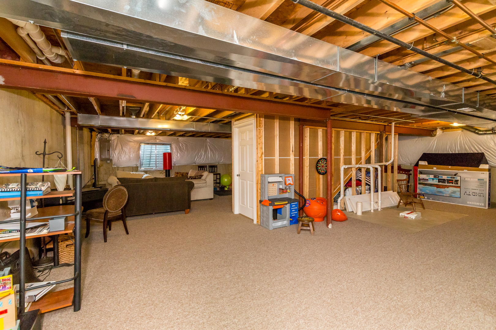 976 Oak Ridge Boulevard Elgin, IL 60120 - Photo 36 of 39 a view of a room with gym equipment