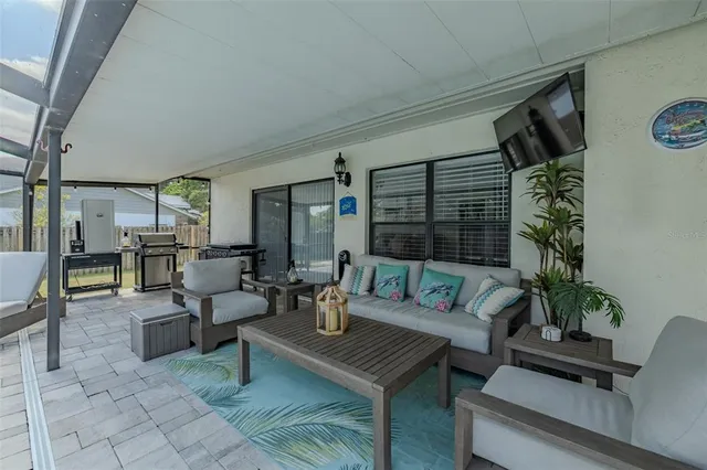 a view of backyard of house