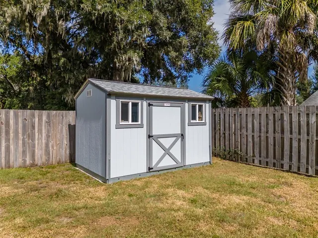 $525,000 | 222 Halton Circle, Seffner, FL 33584