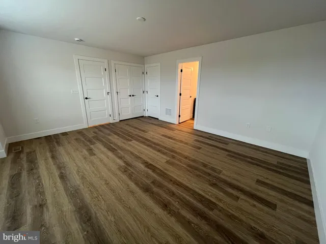 a view of room with empty racks