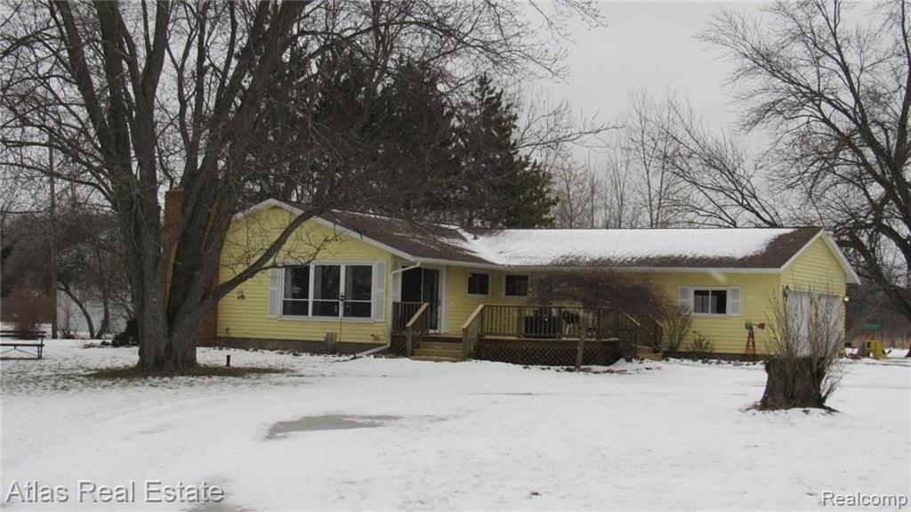 13723 Block Road Birch Run, MI 48415 - Photo 1 of 35