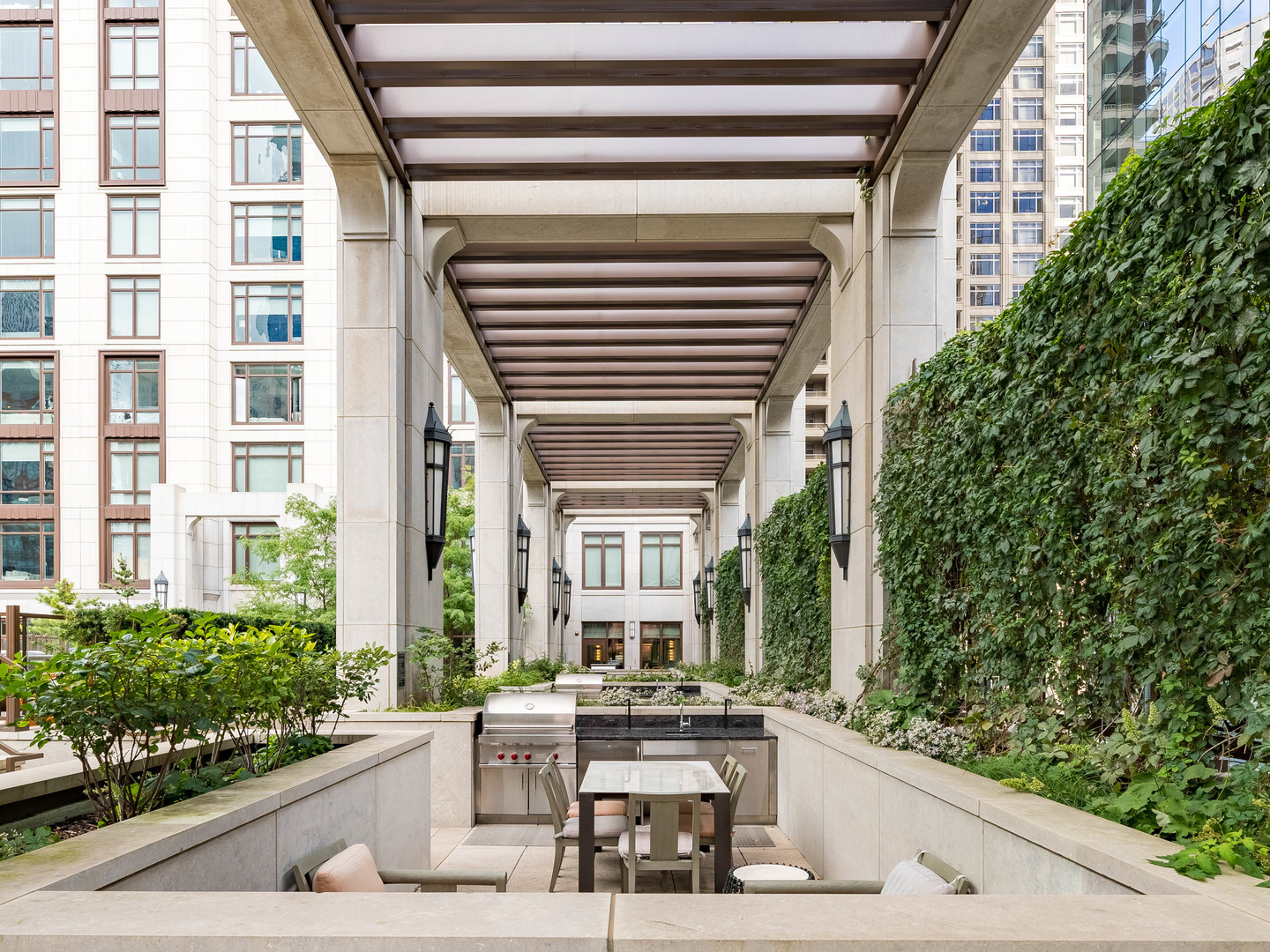 514 North Peshtigo Court, Unit 3307 Chicago, IL 60611 - Photo 26 of 30 a view of house with outdoor space and porch