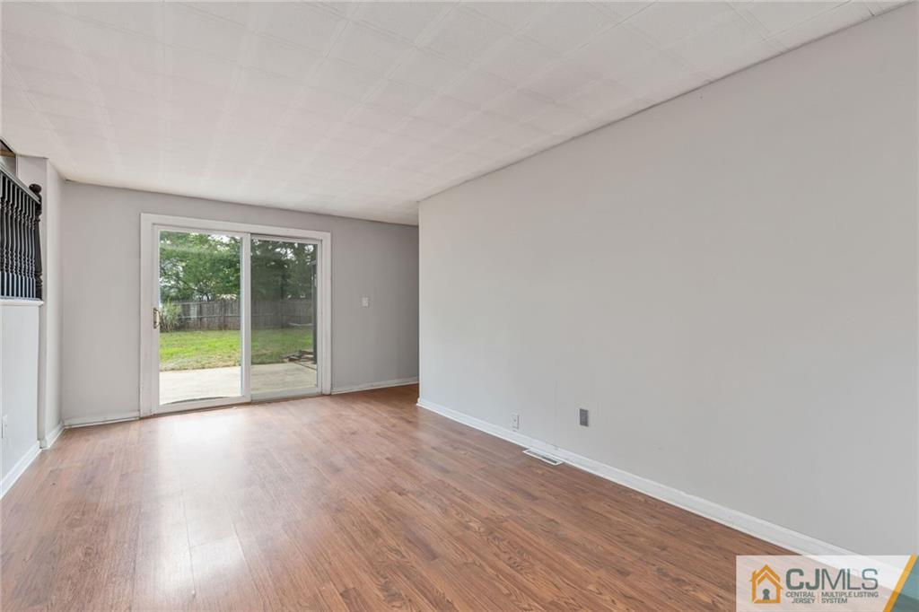 26 Partch Place Edison, NJ 08817 - Photo 4 of 20