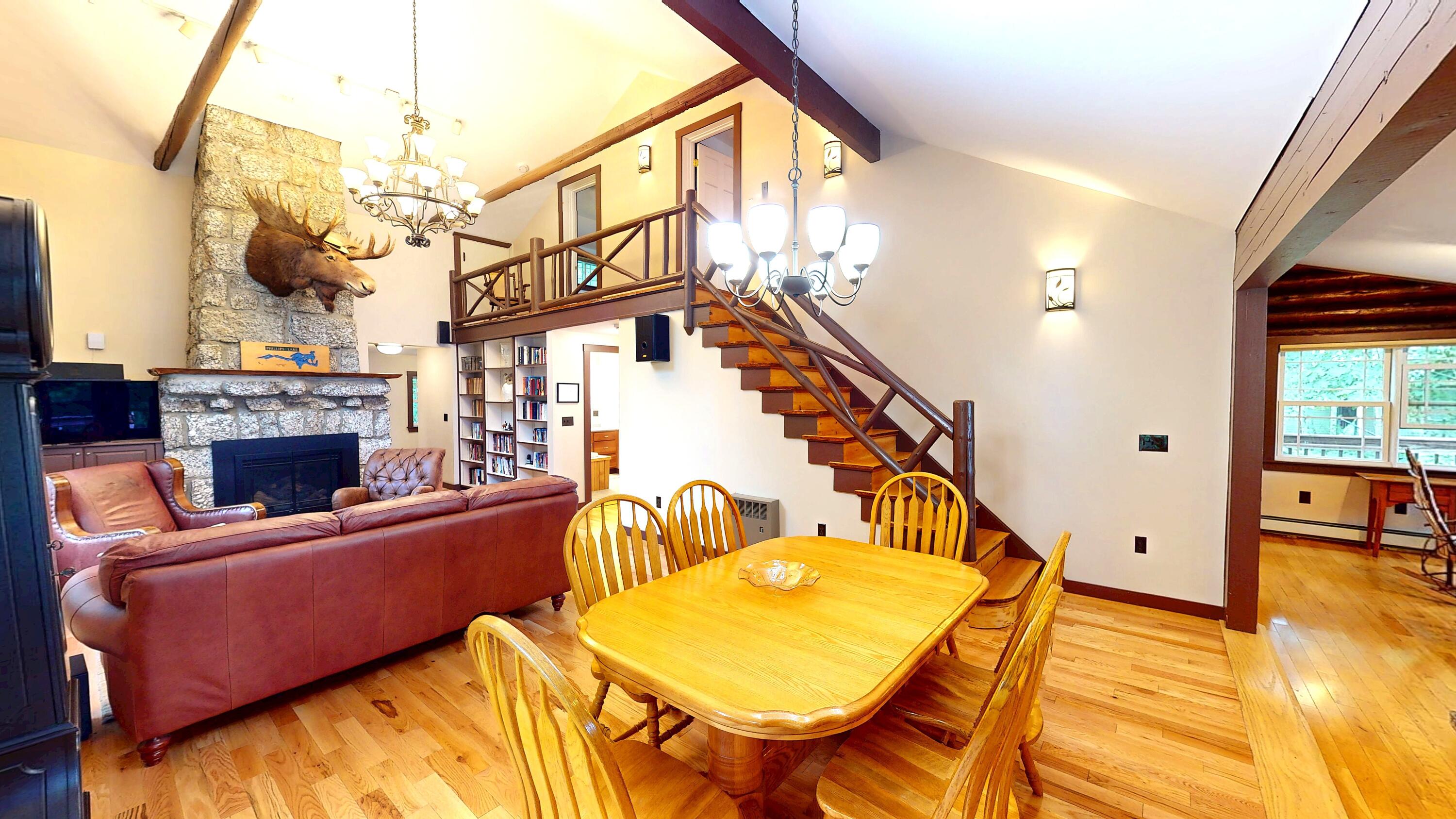 39 Lakeview Avenue Dedham, ME 04429 - Photo 20 of 73 Dining-and-Living-