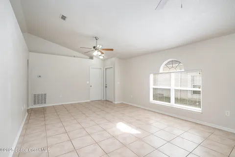 $297,500 | 2728 Maderia Circle, Melbourne, FL 32935