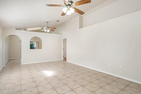 $297,500 | 2728 Maderia Circle, Melbourne, FL 32935