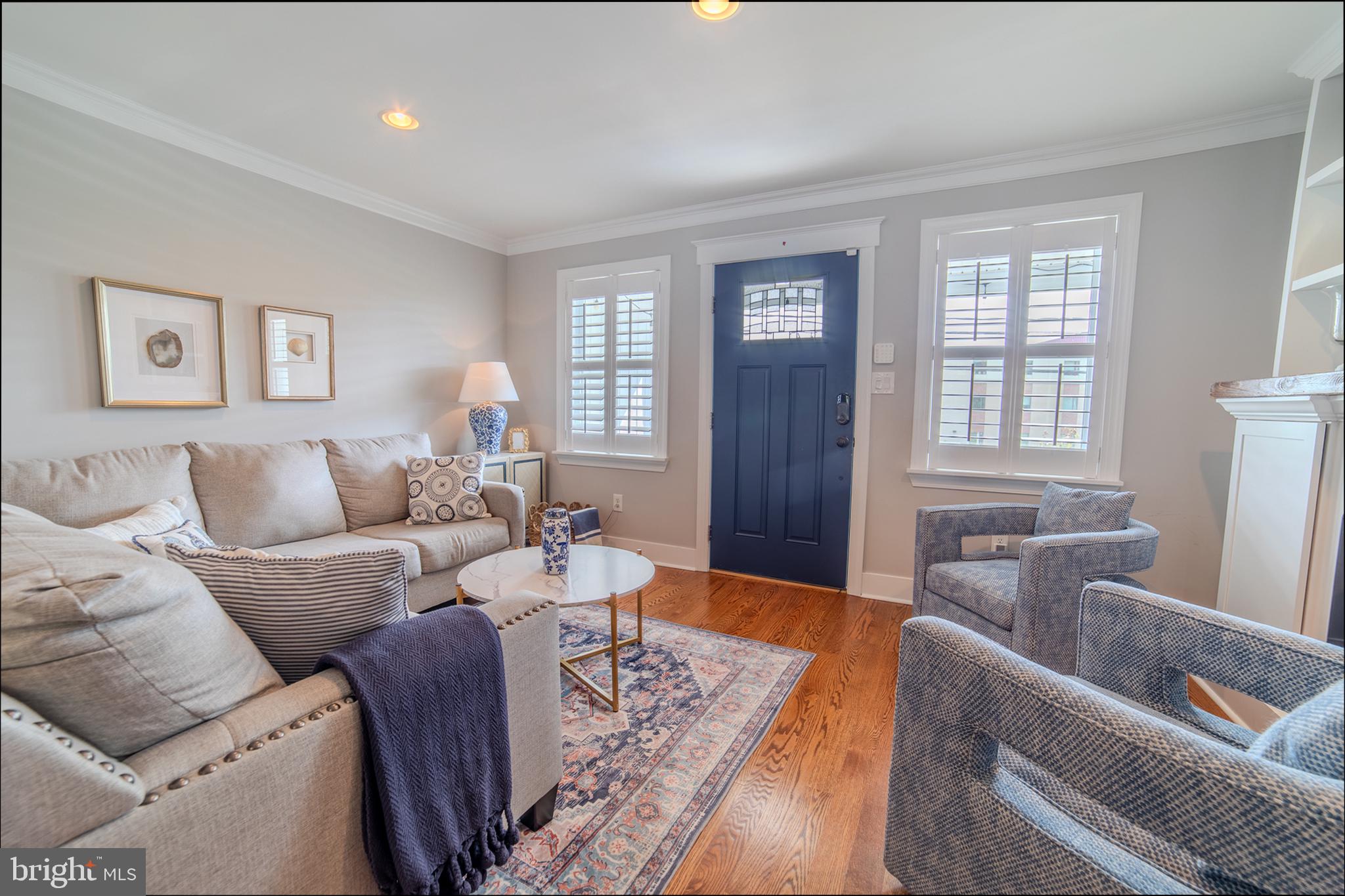 1465 Lawrence Road Havertown, PA 19083 - Photo 4 of 33