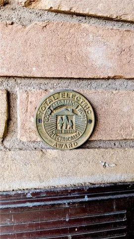 a close view of sink