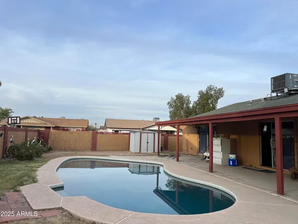 $385,000 | 3630 North 86th Avenue, Phoenix, AZ 85037