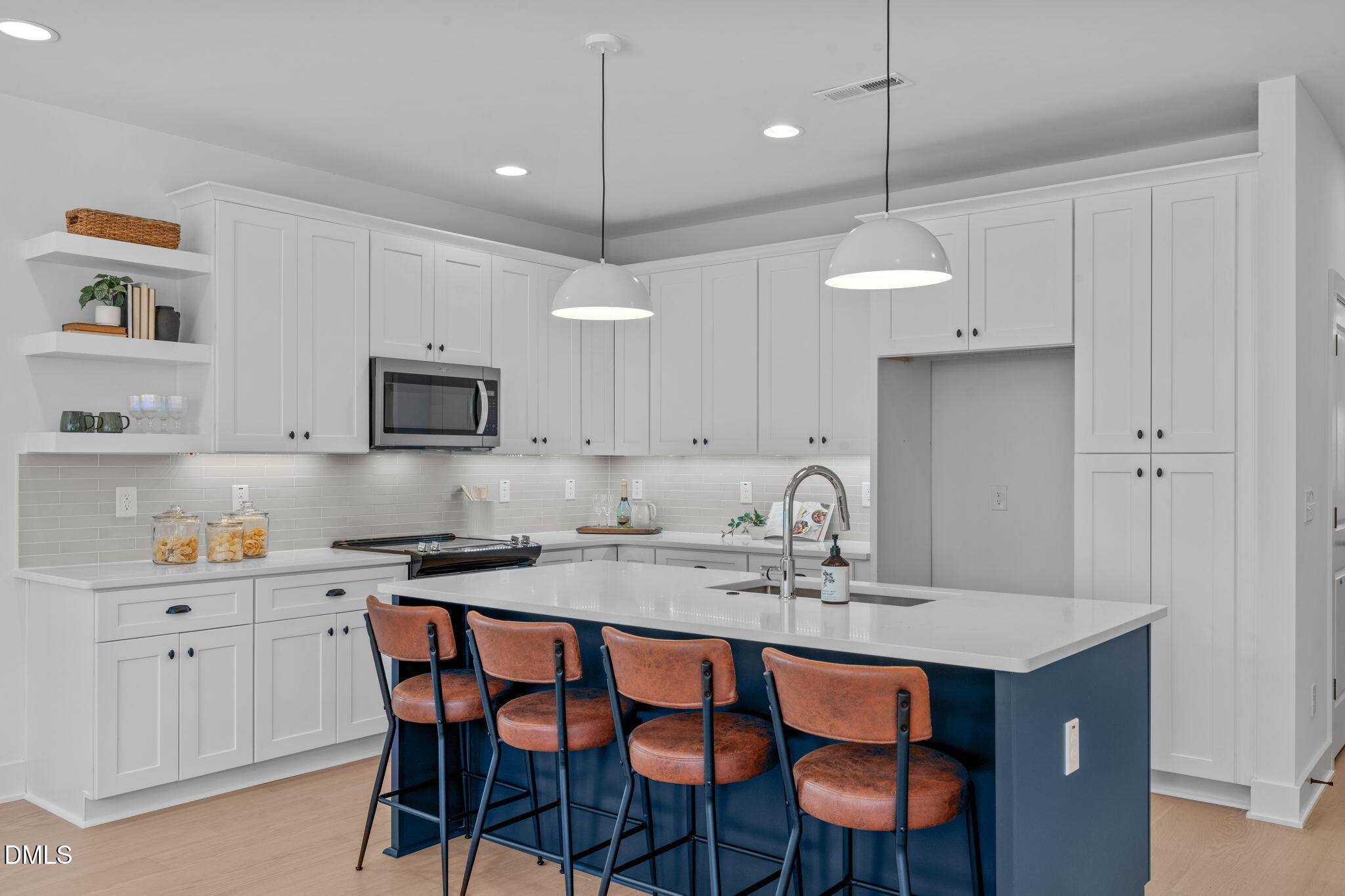 5057 Lundy Drive, Unit 102 Raleigh, NC 27606 - Photo 7 of 55 WW_6