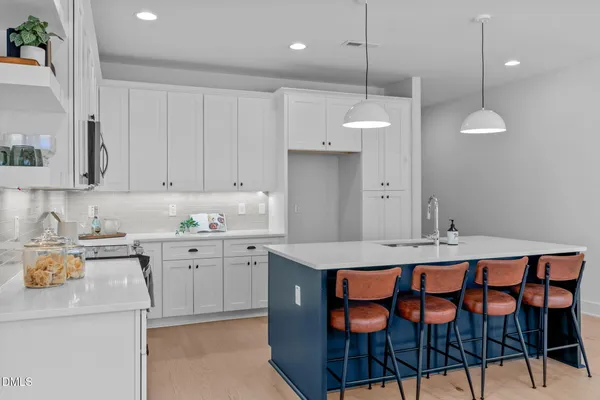 $529,000 | 5057 Lundy Drive, Unit 102, Raleigh, NC 27606