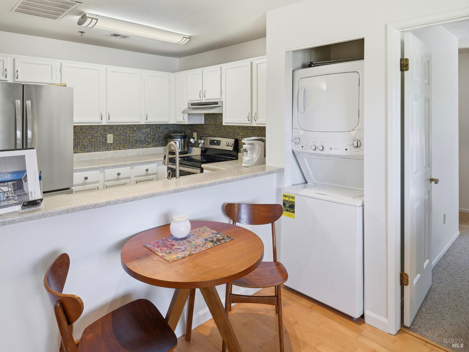 240 Seagull Row Novato, CA 94945 - Photo 4 of 24