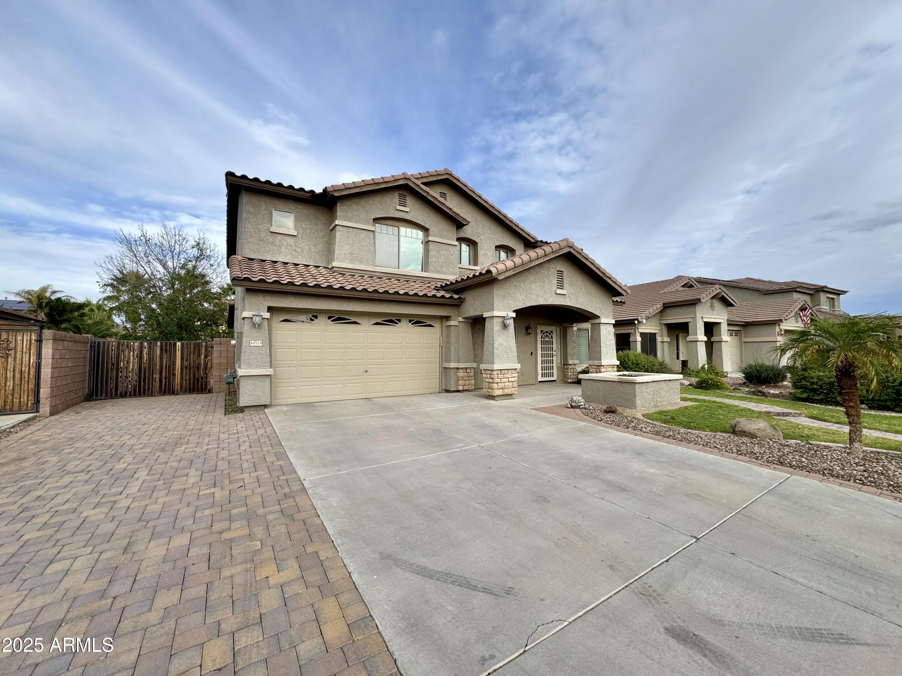 a view of house and outdoor space
