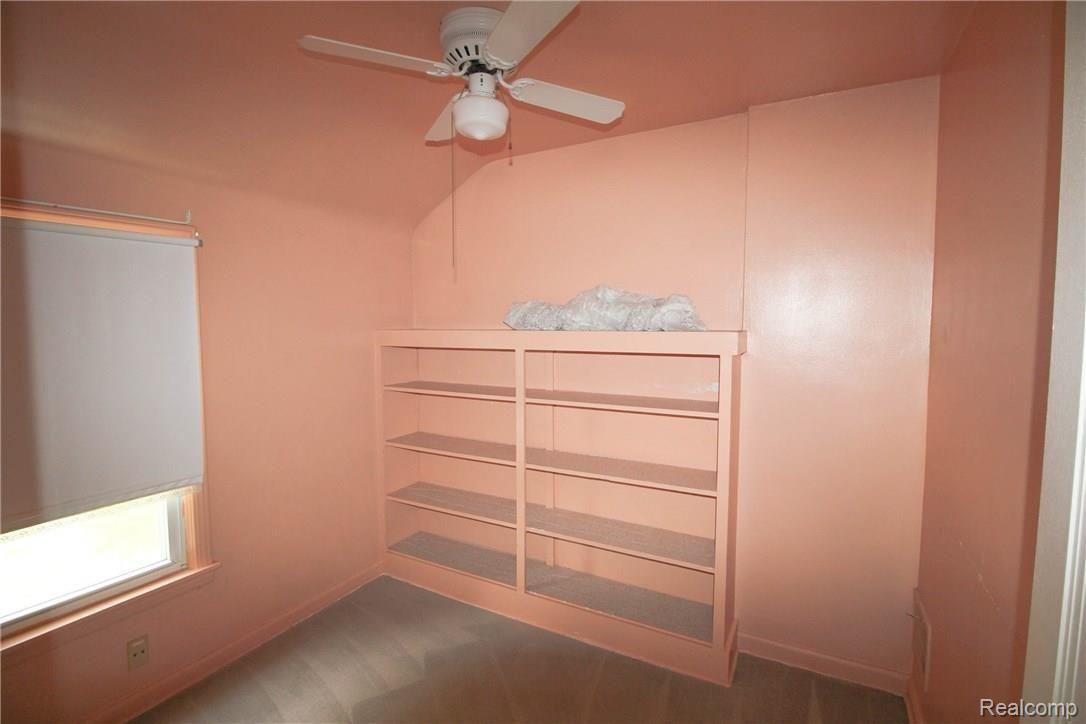 6259 Denton Road Belleville, MI 48111 - Photo 17 of 29 IMG_5681.jpg