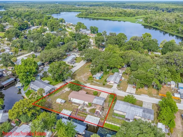 $225,000 | 418 Cove Drive, Satsuma, FL 32189