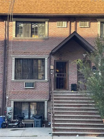 $950,000 | 67 West 164th Street | Highbridge