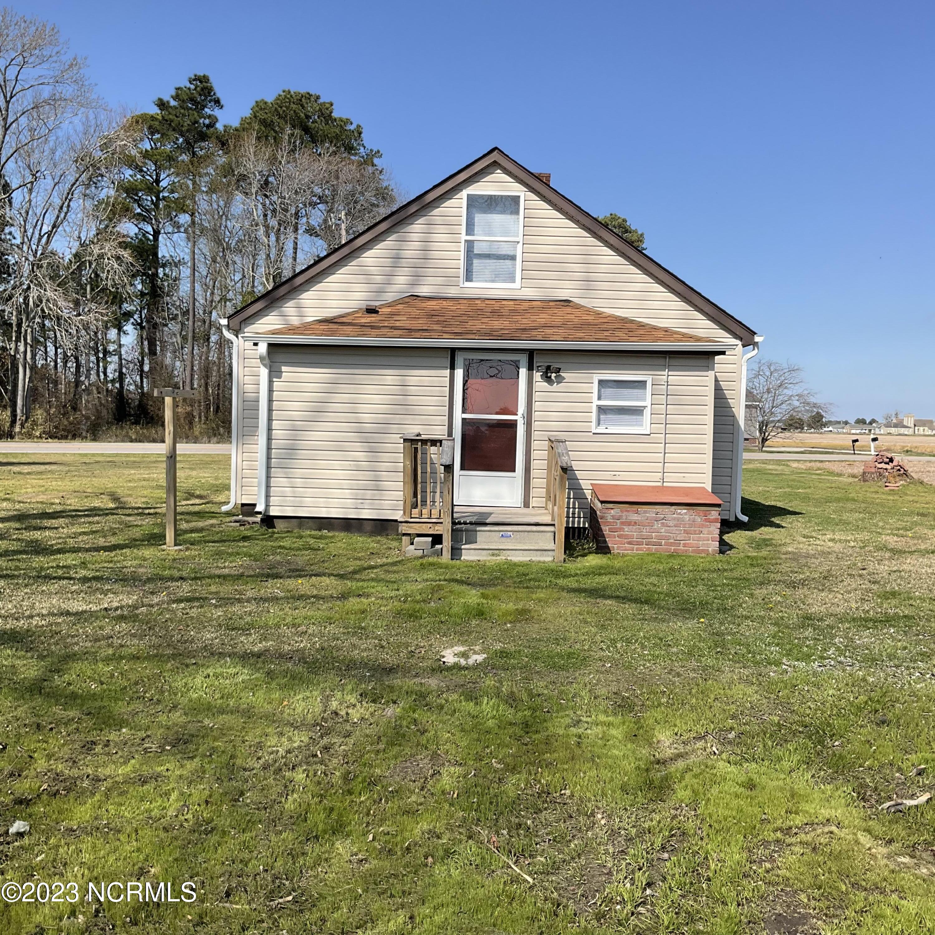 123 Wharf Road Shiloh, NC 27974 - Photo 6 of 20 IMG_0262