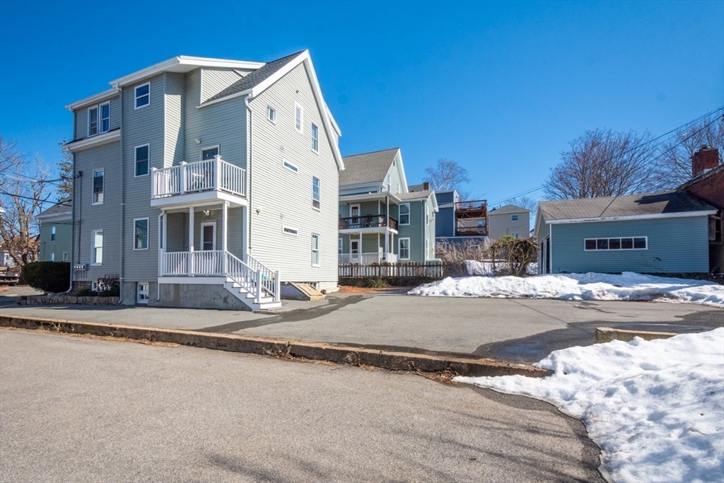28 Arthur Street, Unit 3 Beverly, MA 01915 - Photo 16 of 23