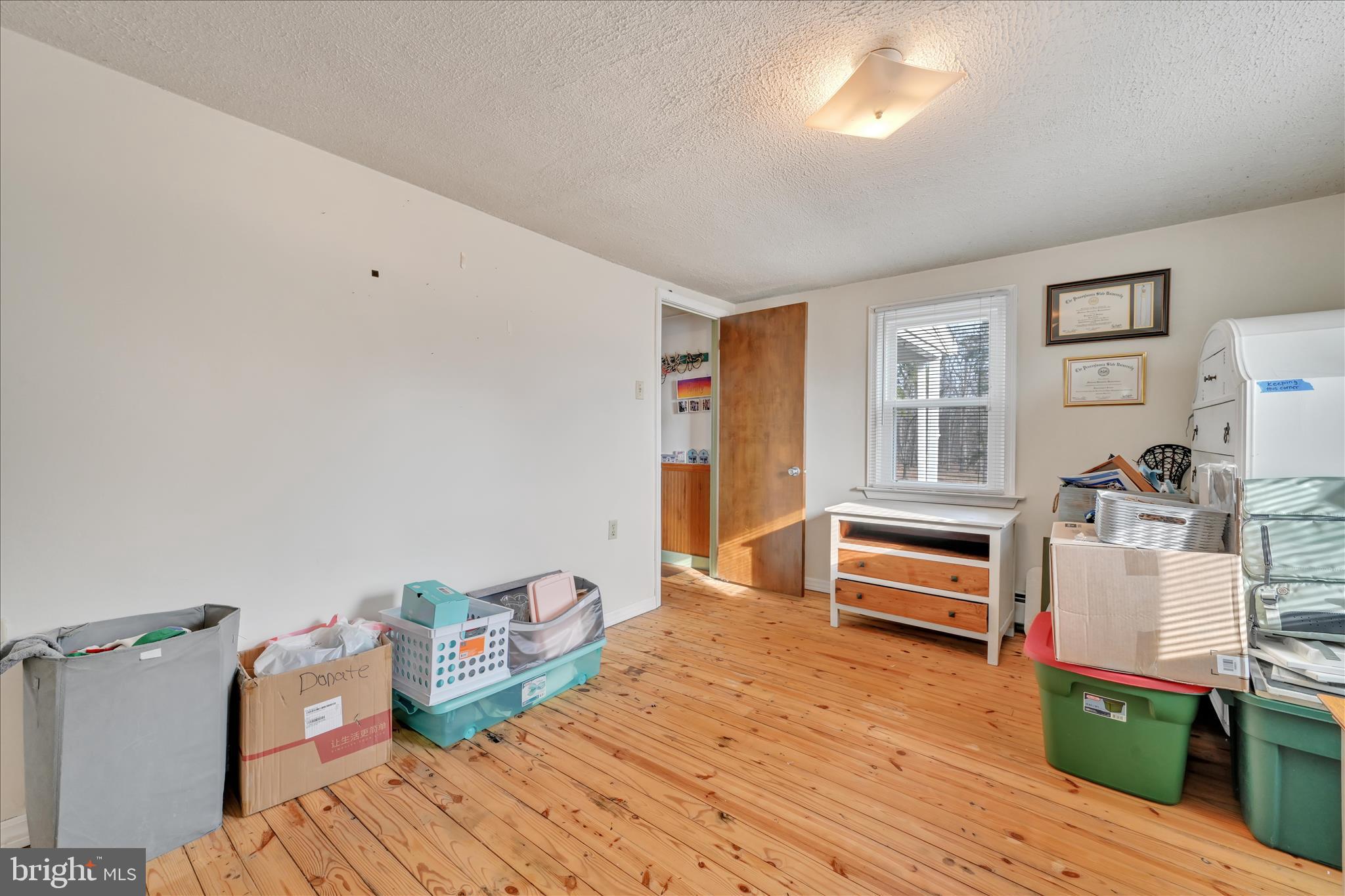 529 Englesville Road Boyertown, PA 19512 - Photo 20 of 35 Family Room