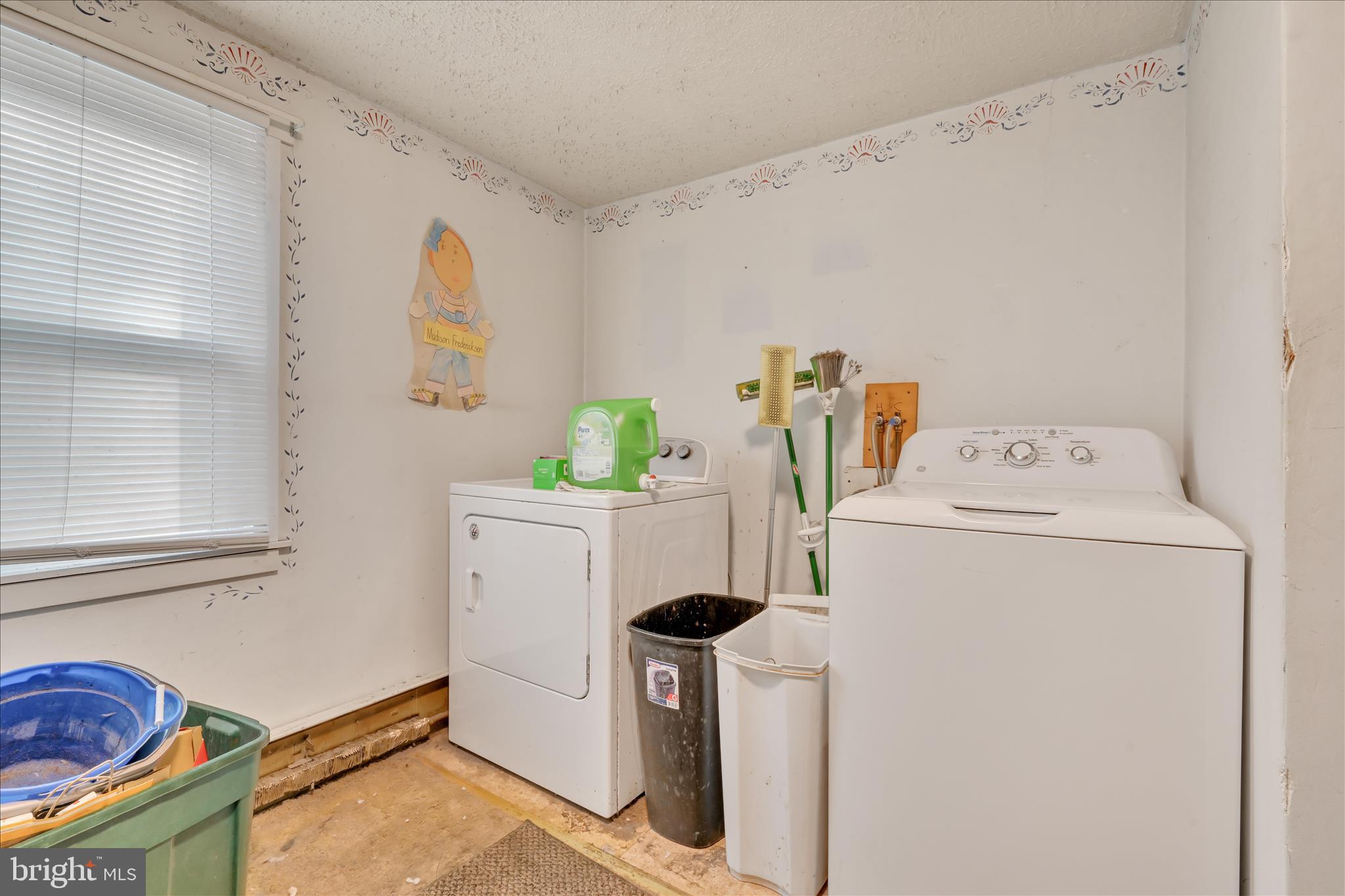 529 Englesville Road Boyertown, PA 19512 - Photo 31 of 35 Laundry Area