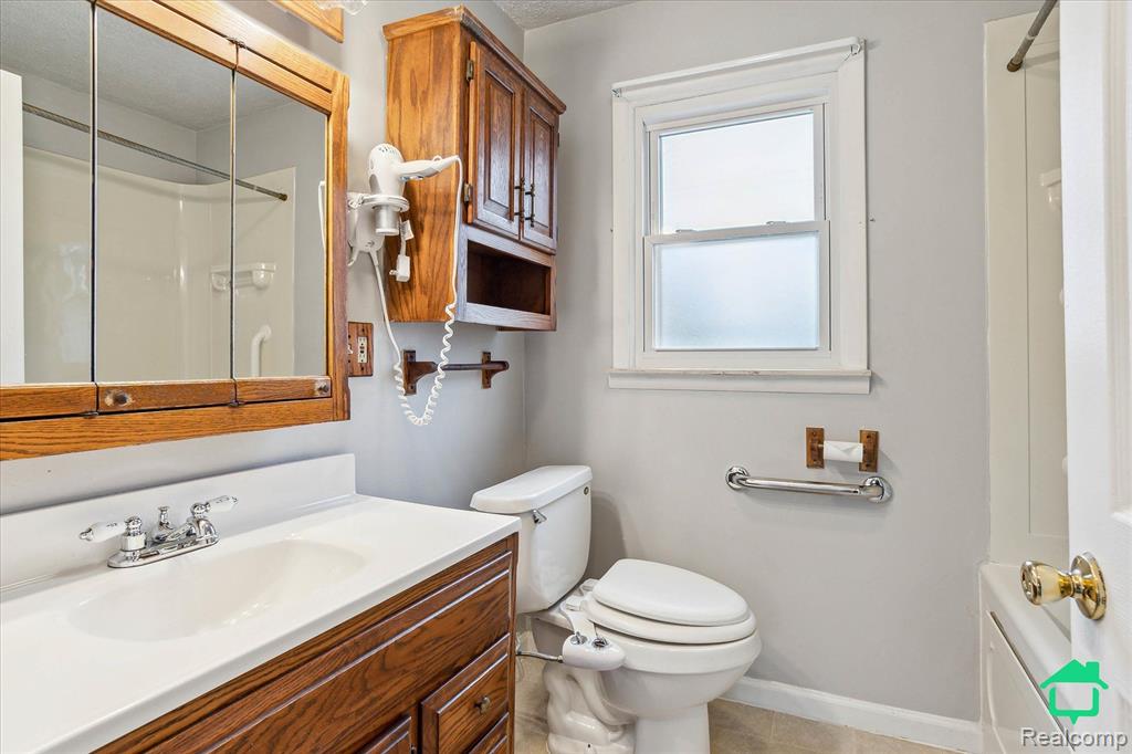 42228 Fret Road Belleville, MI 48111 - Photo 22 of 44 Gallery Image 22