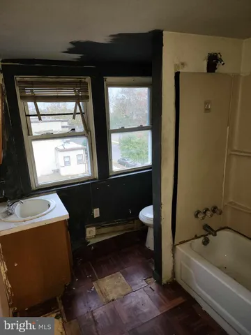 $299,000 | 17 North Brown Street, Gloucester City, NJ 08030