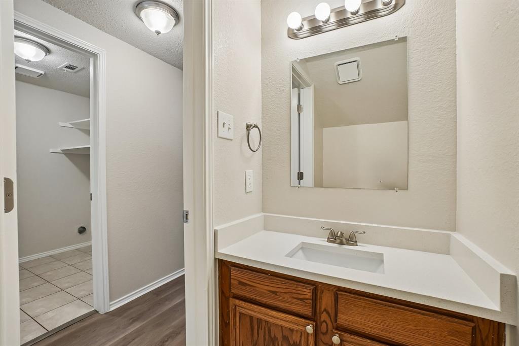 7851 Excaliber Road Frisco, TX 75035 - Photo 12 of 23