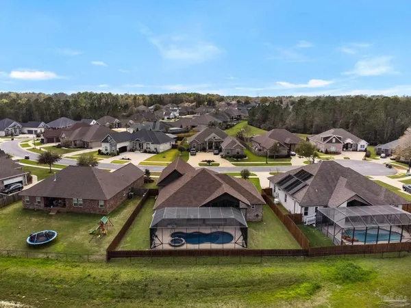 $839,000 | 5812 Huntington Creek Boulevard, Pensacola, FL 32526