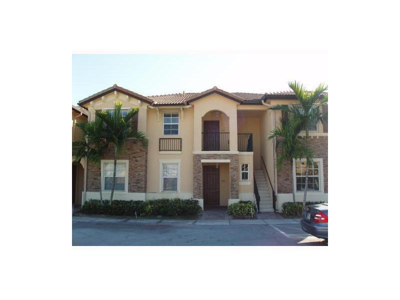 1570 Northeast 33rd Road, Unit 201 Homestead, FL 33033 - Photo 10 of 32 Exterior Front