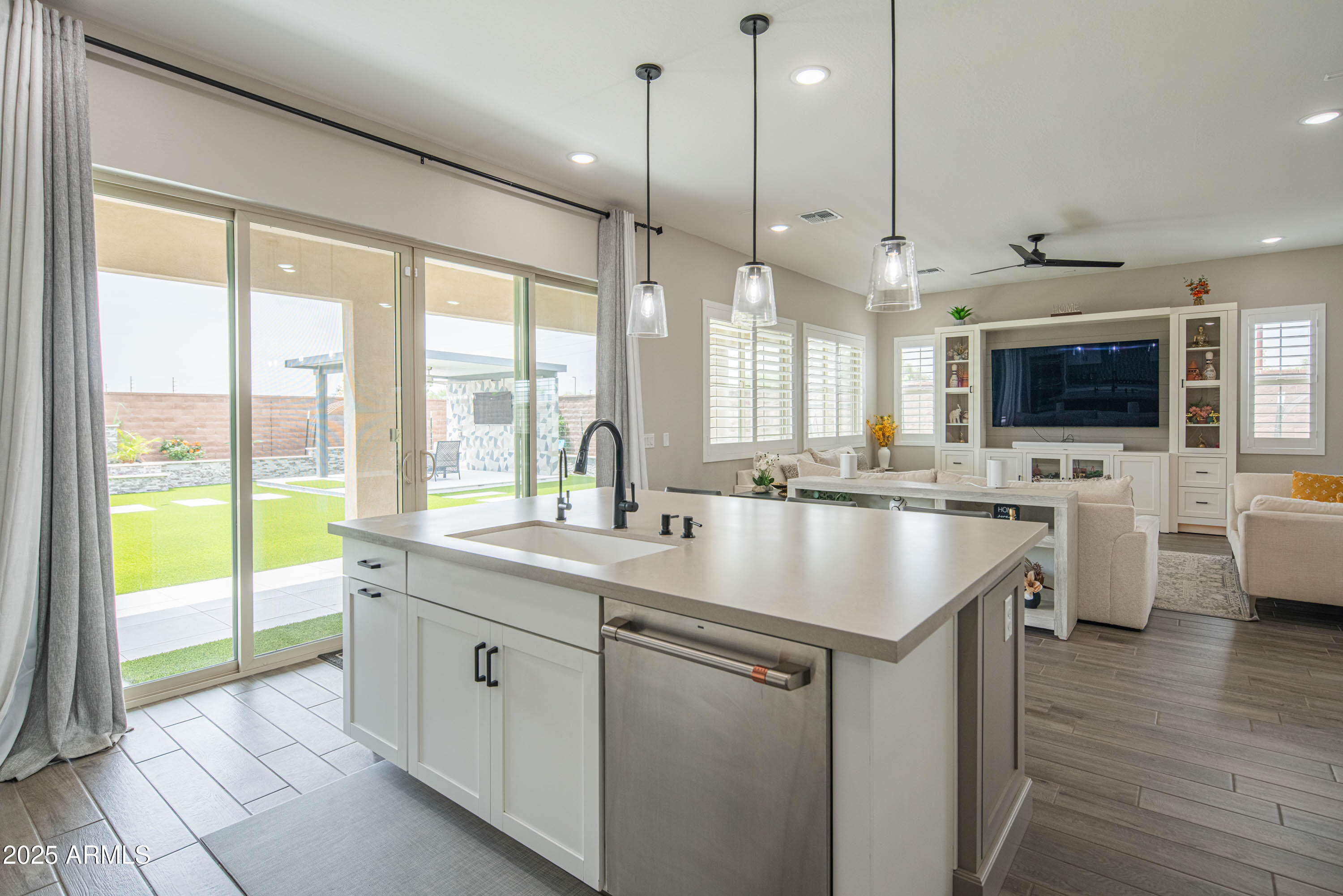 5232 South Cobblestone Street Gilbert, AZ 85298 - Photo 19 of 71 craigrootimaging_scs-37