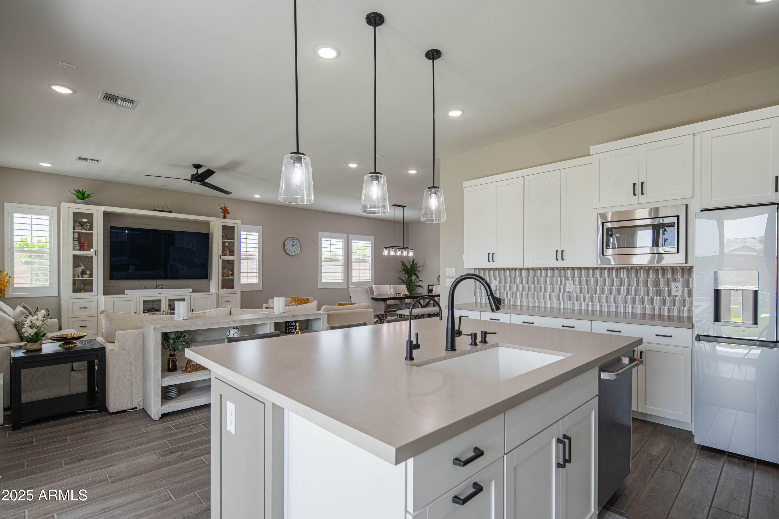 5232 South Cobblestone Street Gilbert, AZ 85298 - Photo 22 of 71 craigrootimaging_scs-40