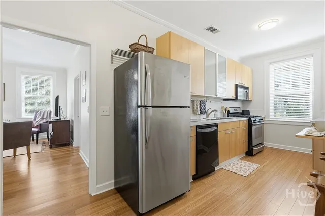 $350,000 | 17 East 37th Street, Unit 11, Savannah, GA 31401