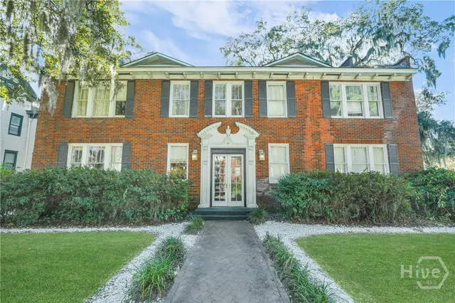 $350,000 | 17 East 37th Street, Unit 11, Savannah, GA 31401