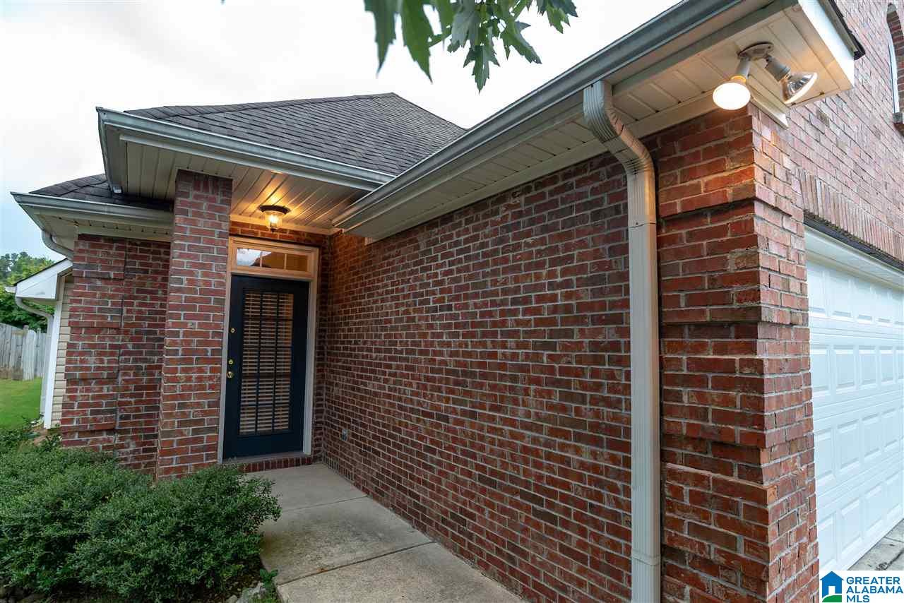 94 High Ridge Trace Pelham, AL 35124 - Photo 4 of 45