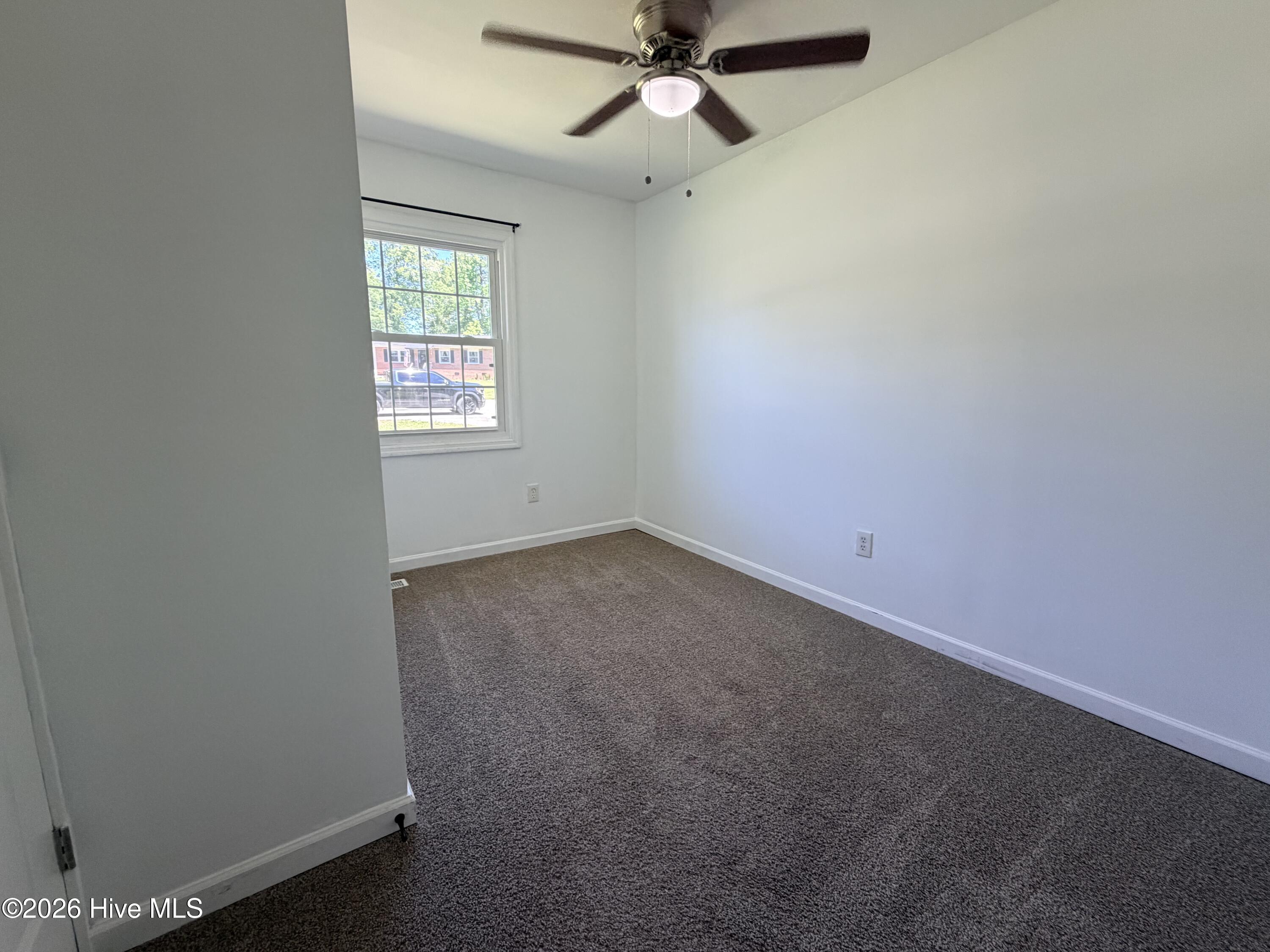 308 Sheffield Road Jacksonville, NC 28546 - Photo 15 of 22 Bedroom 2