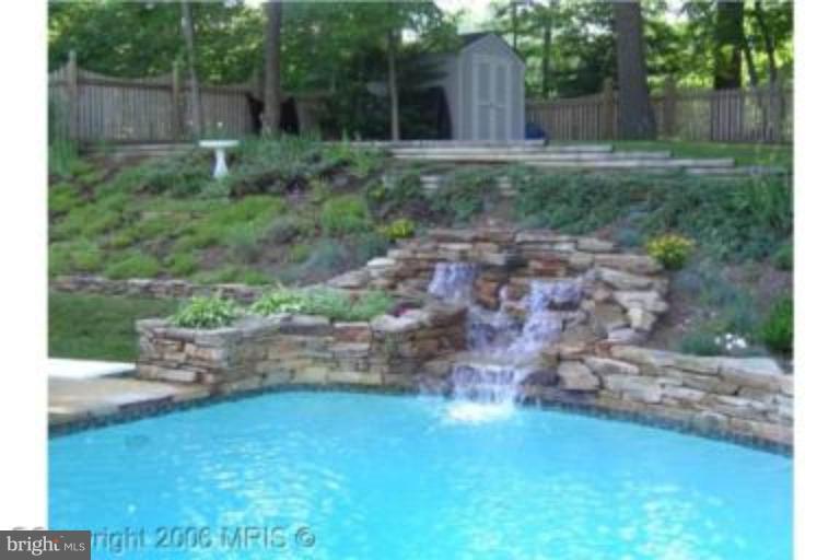 3214 Magnolia Ridge Road Annapolis, MD 21403 - Photo 3 of 21 Unique #1