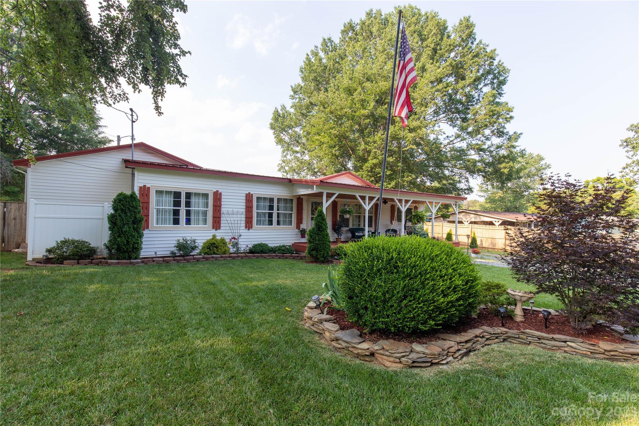 185 Oliphant Road Mooresville, NC 28115 - Photo 4 of 48 Gallery Image 4