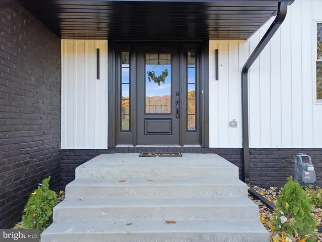 $465,000 | 1321 Valley View Road, York, PA 17403