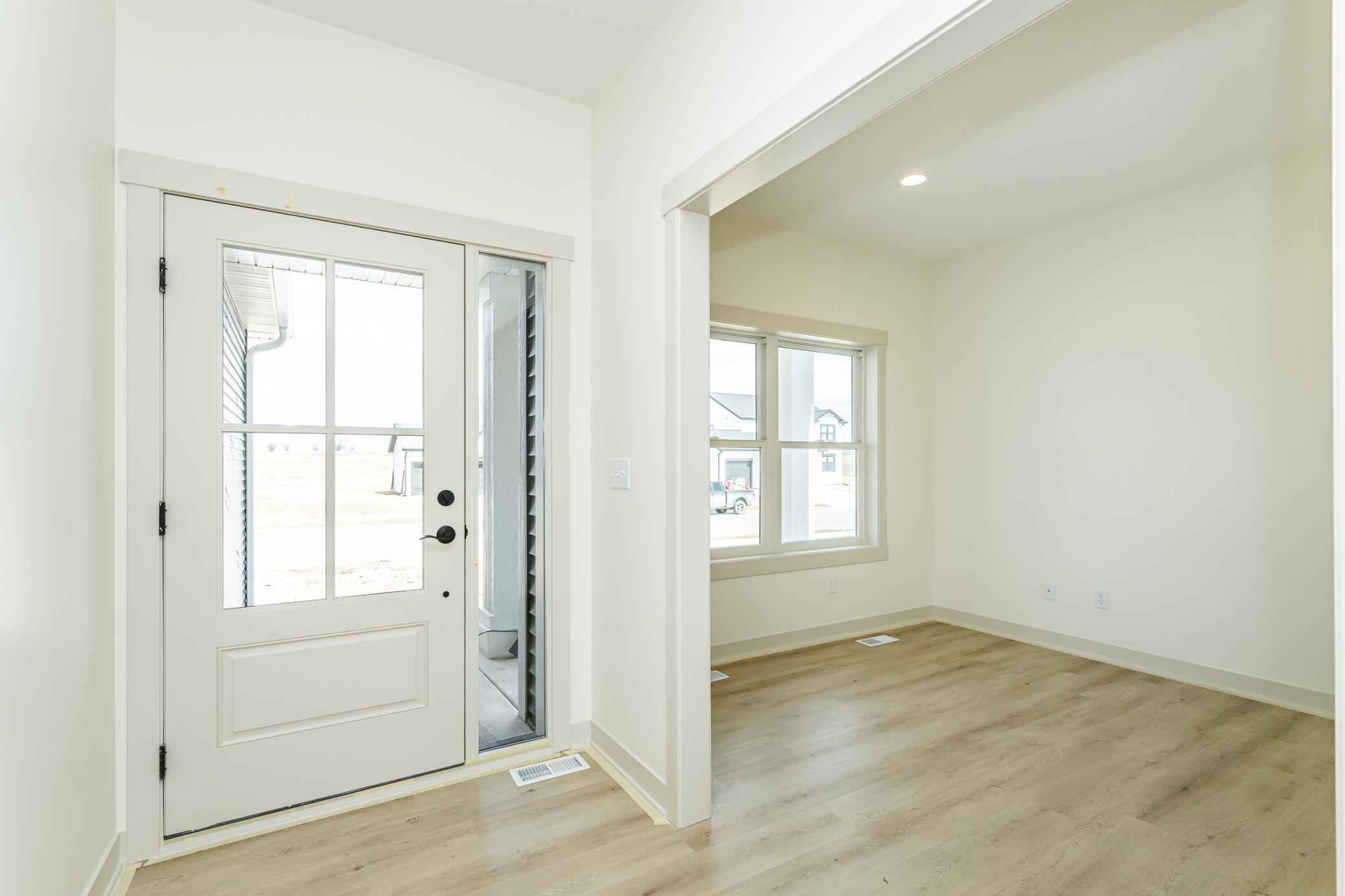 3435 Stonehedge Drive Northeast Rochester, MN 55906 - Photo 3 of 26