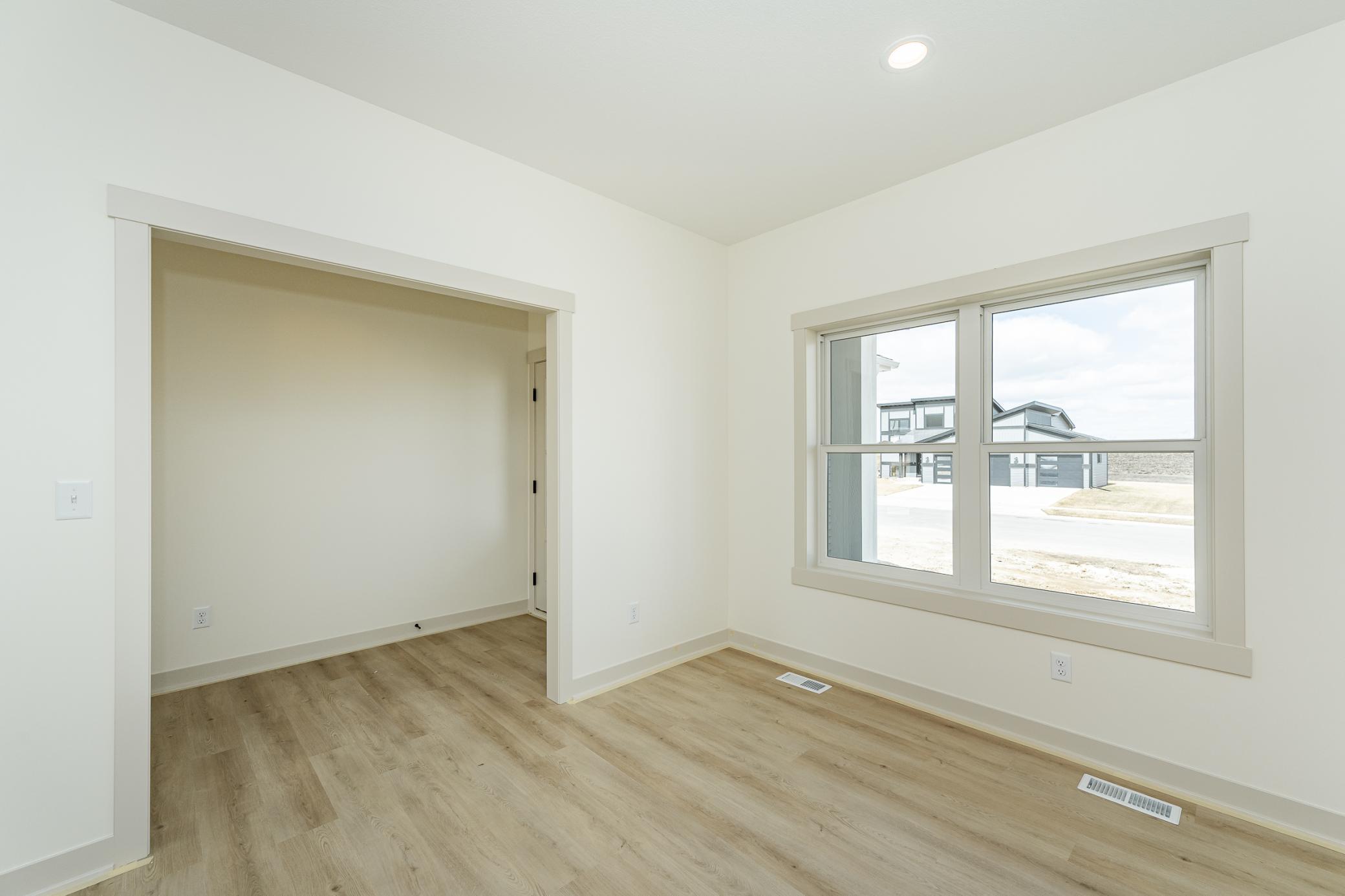 3435 Stonehedge Drive Northeast Rochester, MN 55906 - Photo 4 of 26