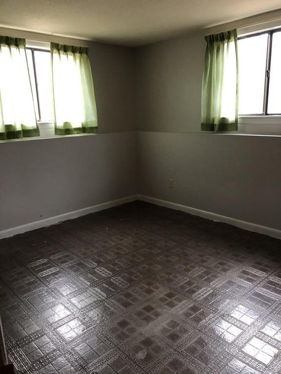37 Summersea Road Mashpee, MA 02649 - Photo 15 of 16 an empty room with a window