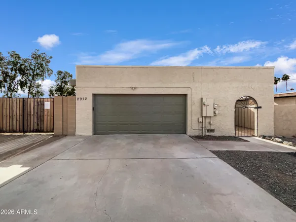 $415,000 | 2912 South Price Road, Tempe, AZ 85282