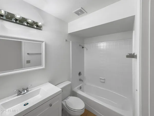 $415,000 | 2912 South Price Road, Tempe, AZ 85282