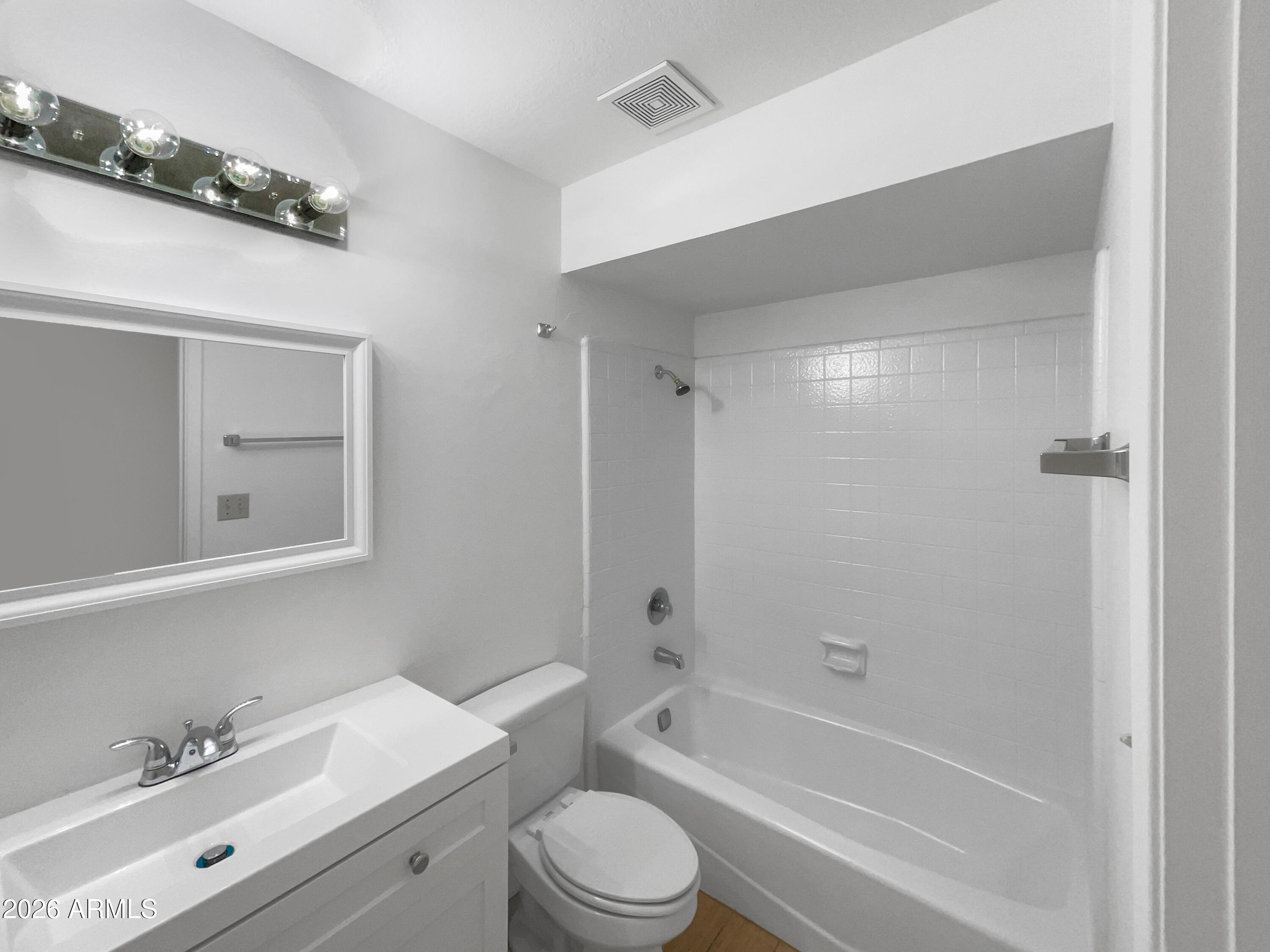 2912 South Price Road Tempe, AZ 85282 - Photo 11 of 17 listing_10