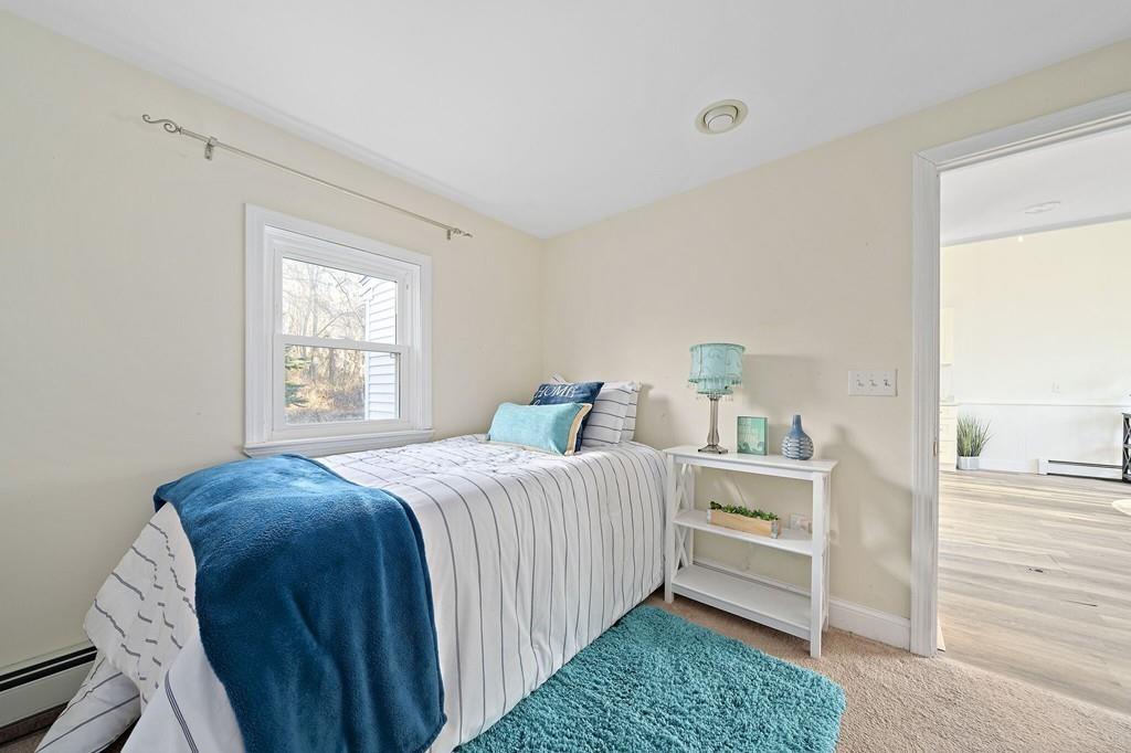196 Arnold Road Marshfield, MA 02050 - Photo 9 of 21 Gallery Image 9
