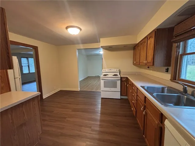 $1,600 | 688 Cannelton Road, Darlington, PA 16115