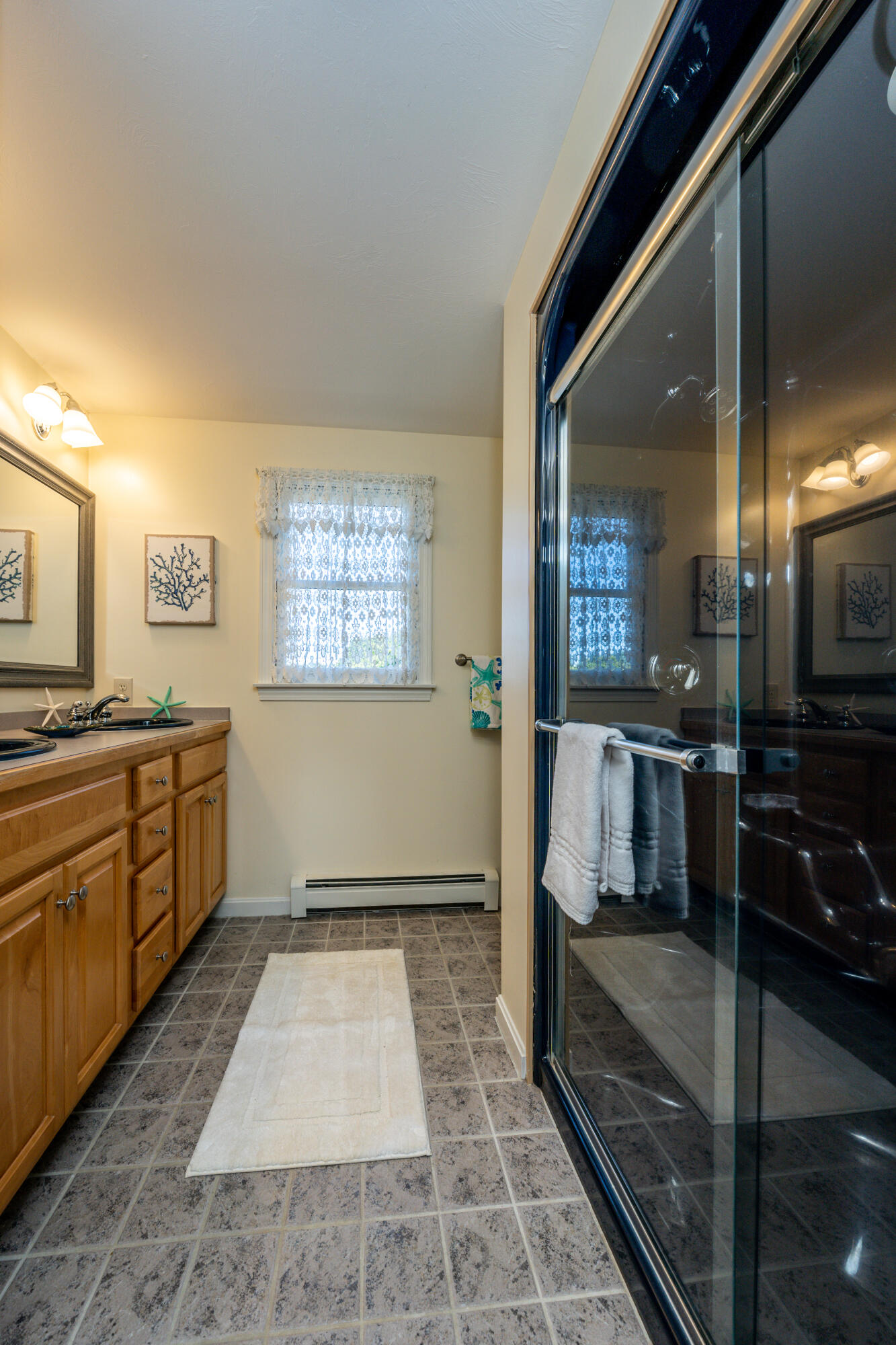 143 Griffiths Pond Road Brewster, MA 02631 - Photo 21 of 44 1stbedroombath