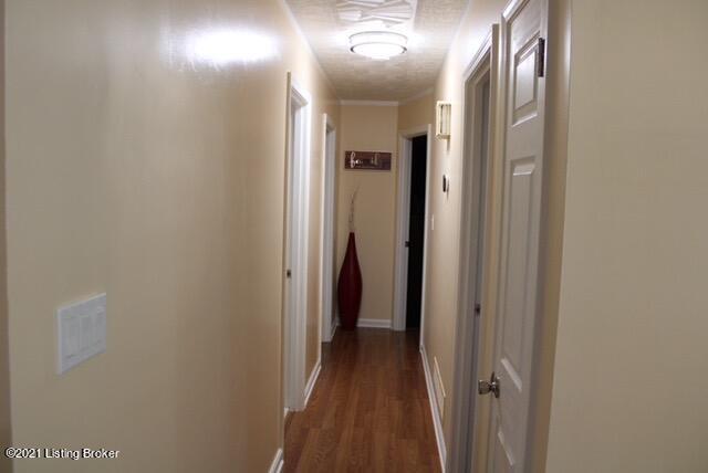 4530 Sandhill Road Louisville, KY 40219 - Photo 16 of 47 299AAC67-3045-43FF-B30F-149F57A4A86D