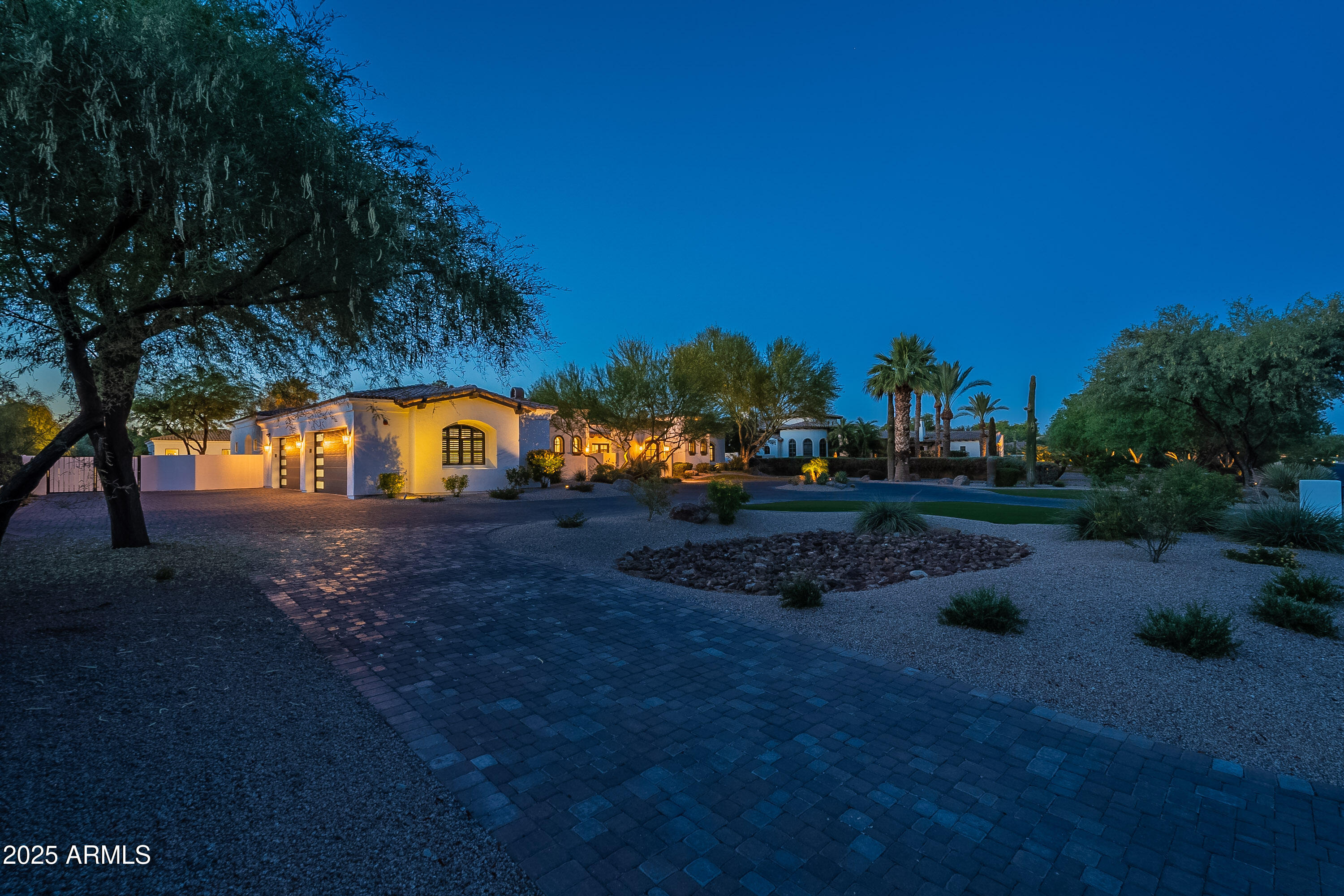 6802 East Sunnyvale Road Paradise Valley, AZ 85253 - Photo 160 of 188 Sunnyvale-Twilight-25